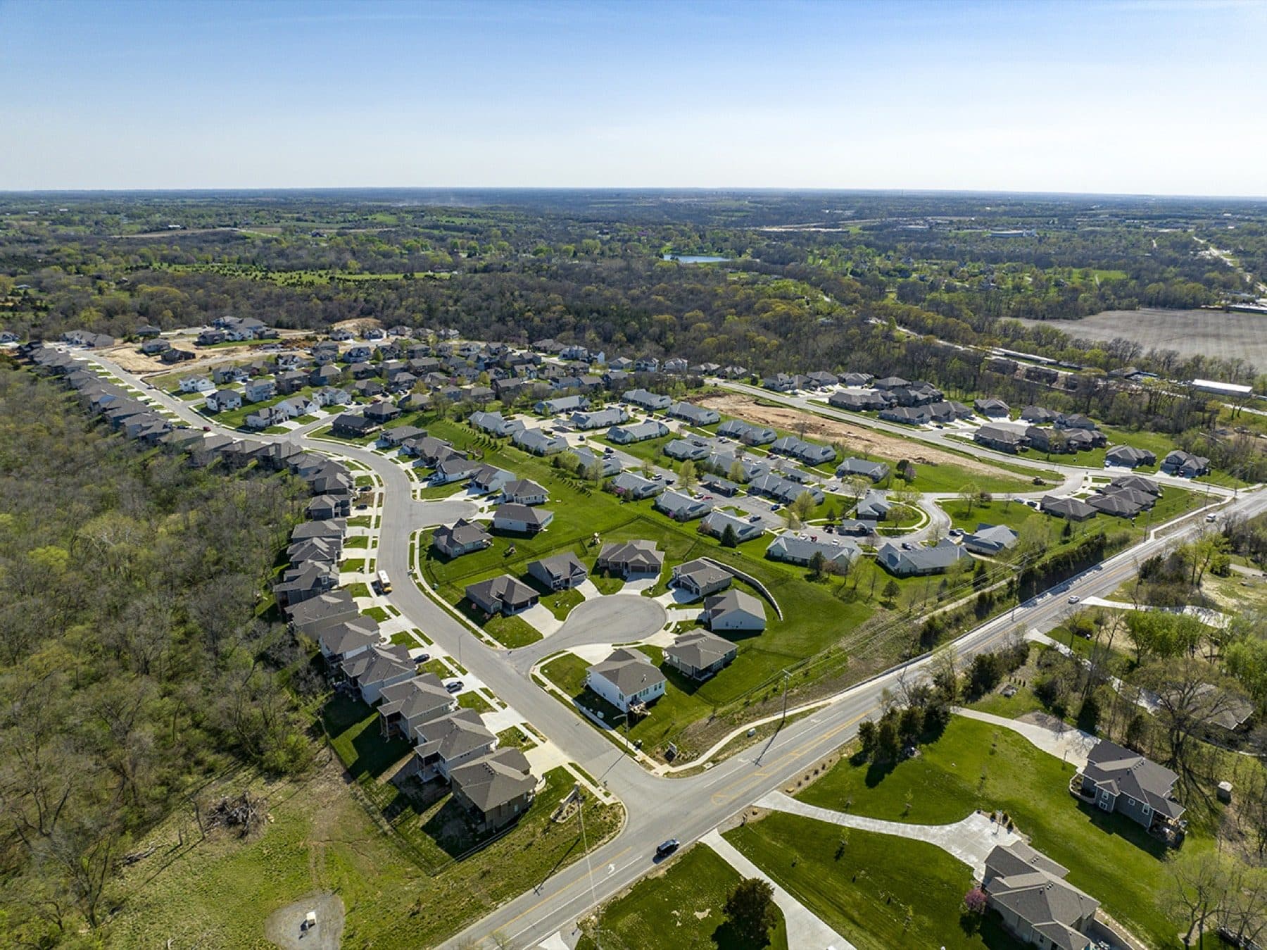 Arbor Ridge, De Soto · boulevard aerial