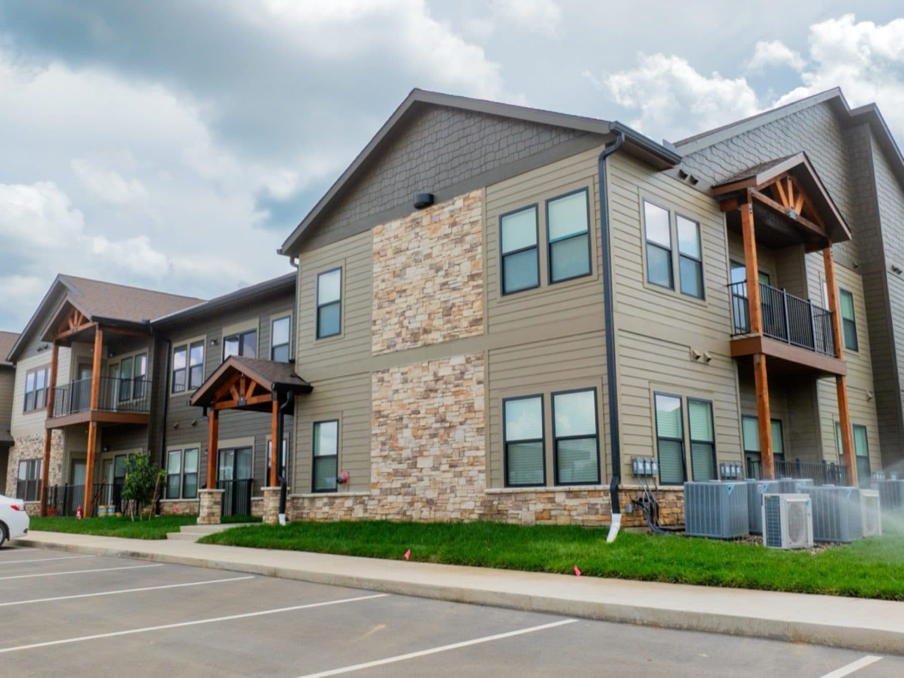 The Residences at Lexington, De Soto · building corner