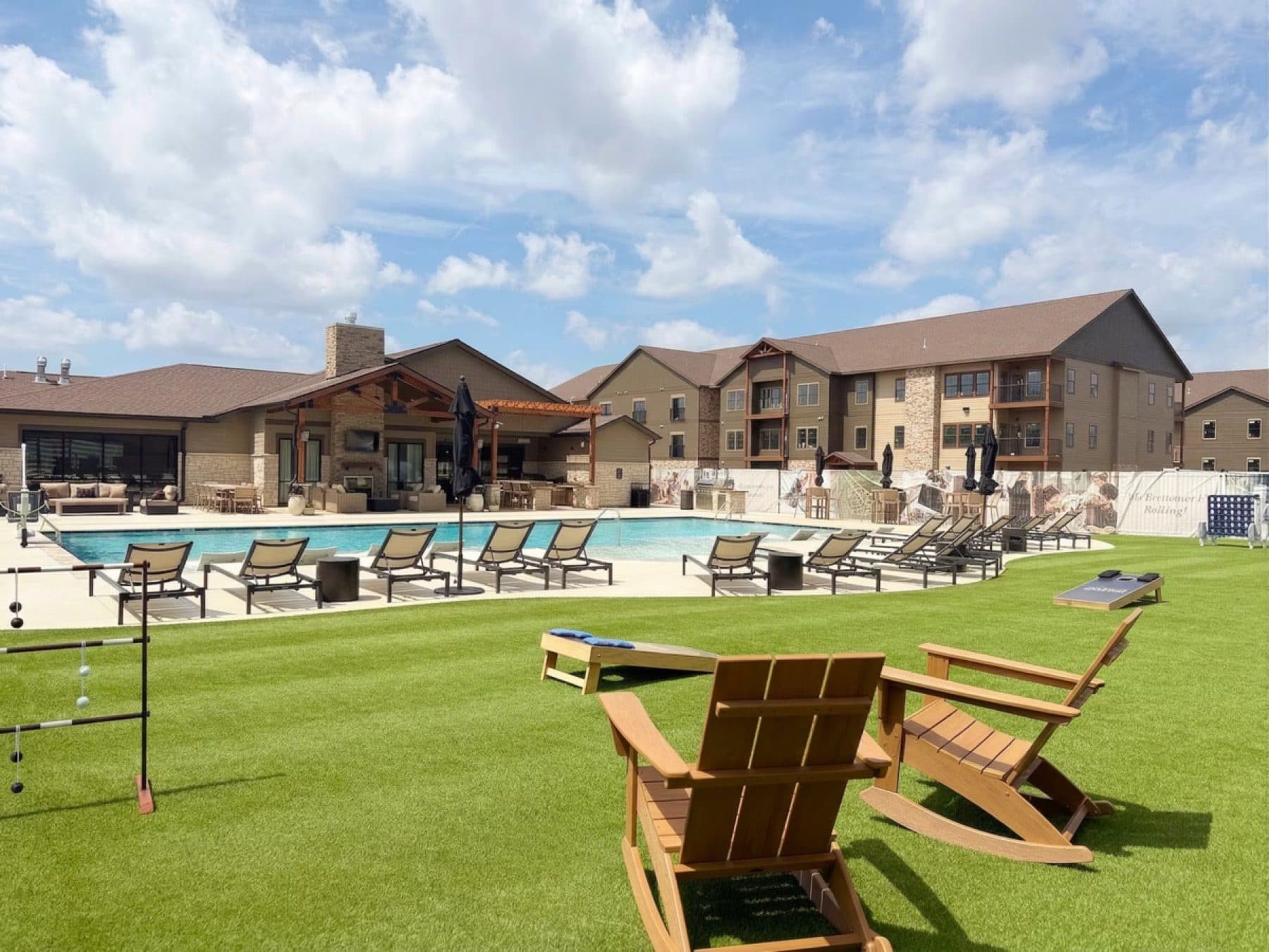 The Residences at Lexington, De Soto · pool lawn